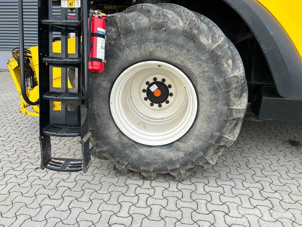 New Holland CR 9080 Комбайни