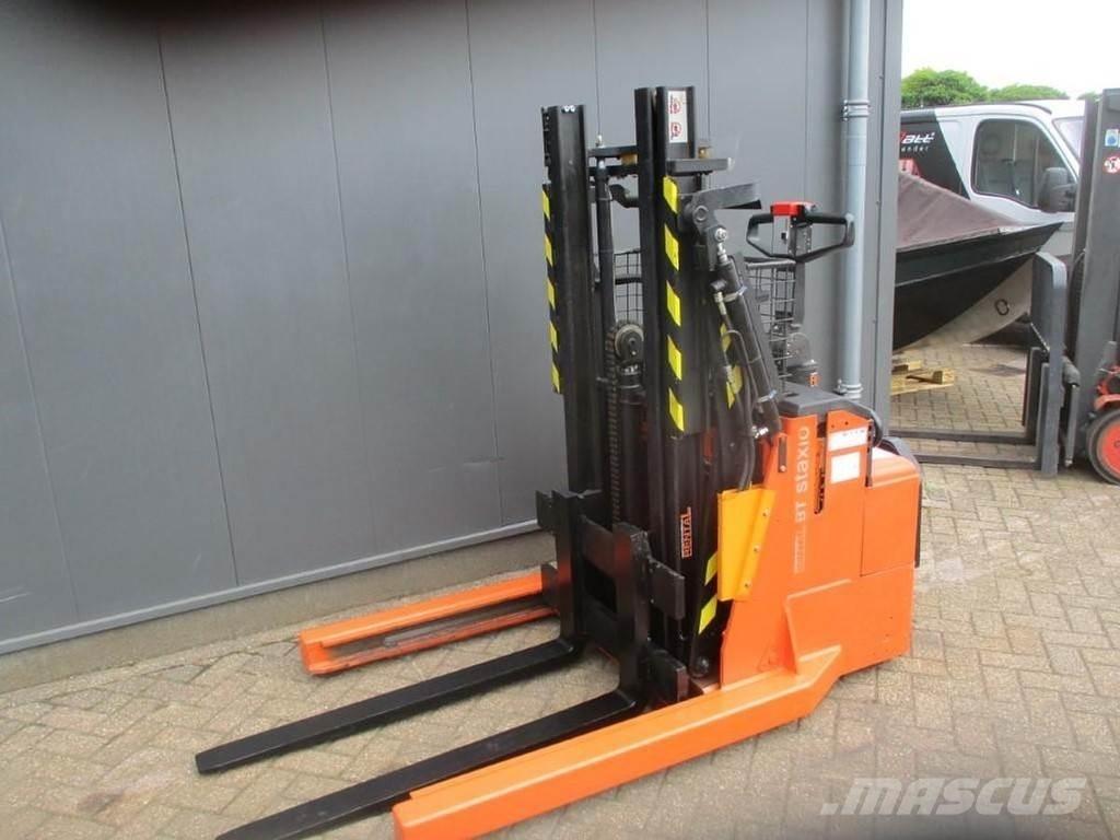 BT RWE 120 Кари повдигачи на контейнери
