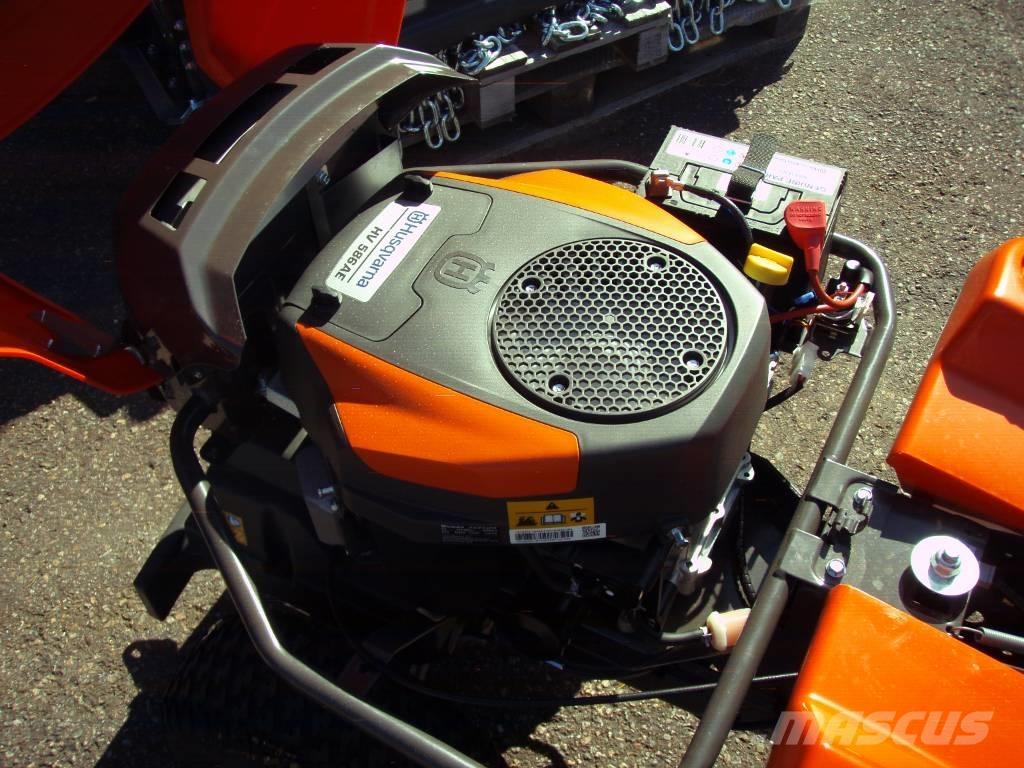 Husqvarna R 214 TC Тракторни косачки