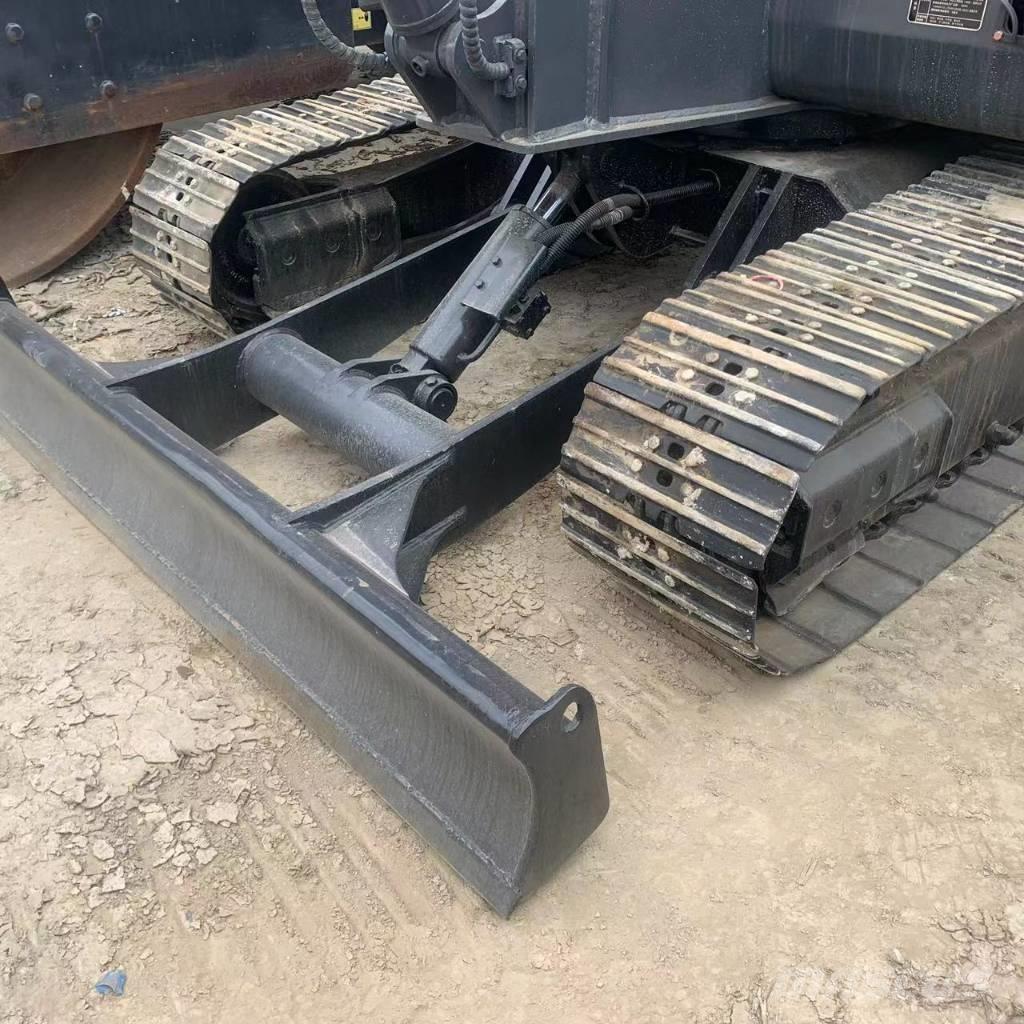 Doosan DX60 Средни екскаватори 7т - 12т