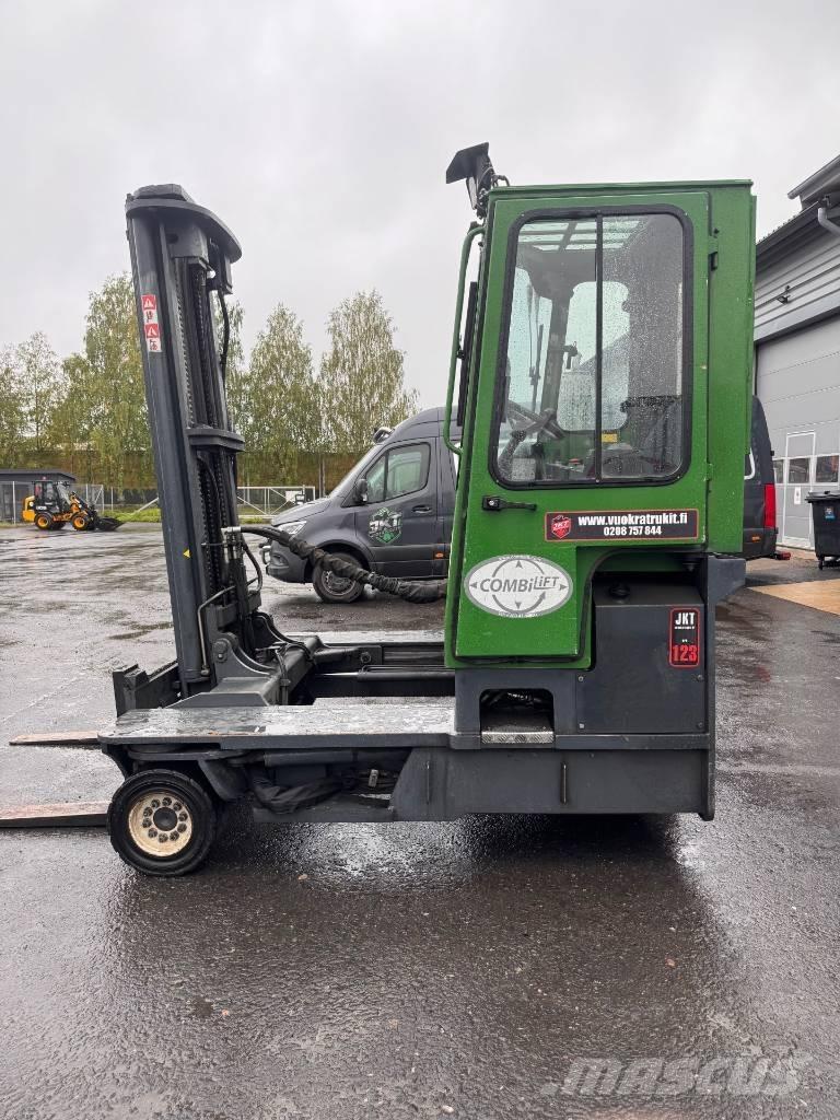 Combilift C 4000 Повдигач с движение в 4 посоки