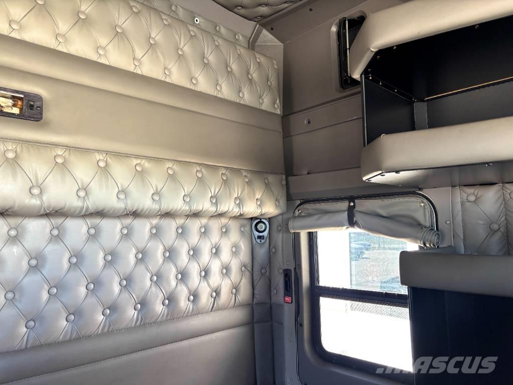 Kenworth W 900 Влекачи