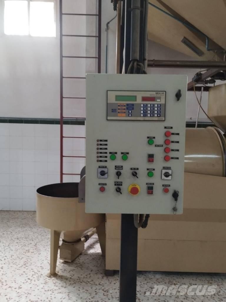  TECAIRE SILOS Селскостопанство - Други