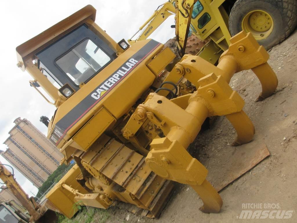 CAT D 7 H Верижни булдозери
