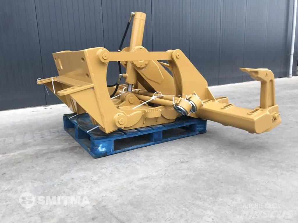CAT 160K Скарификатор