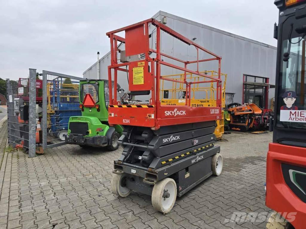 SkyJack SJ 3226 Ножични работни платформи