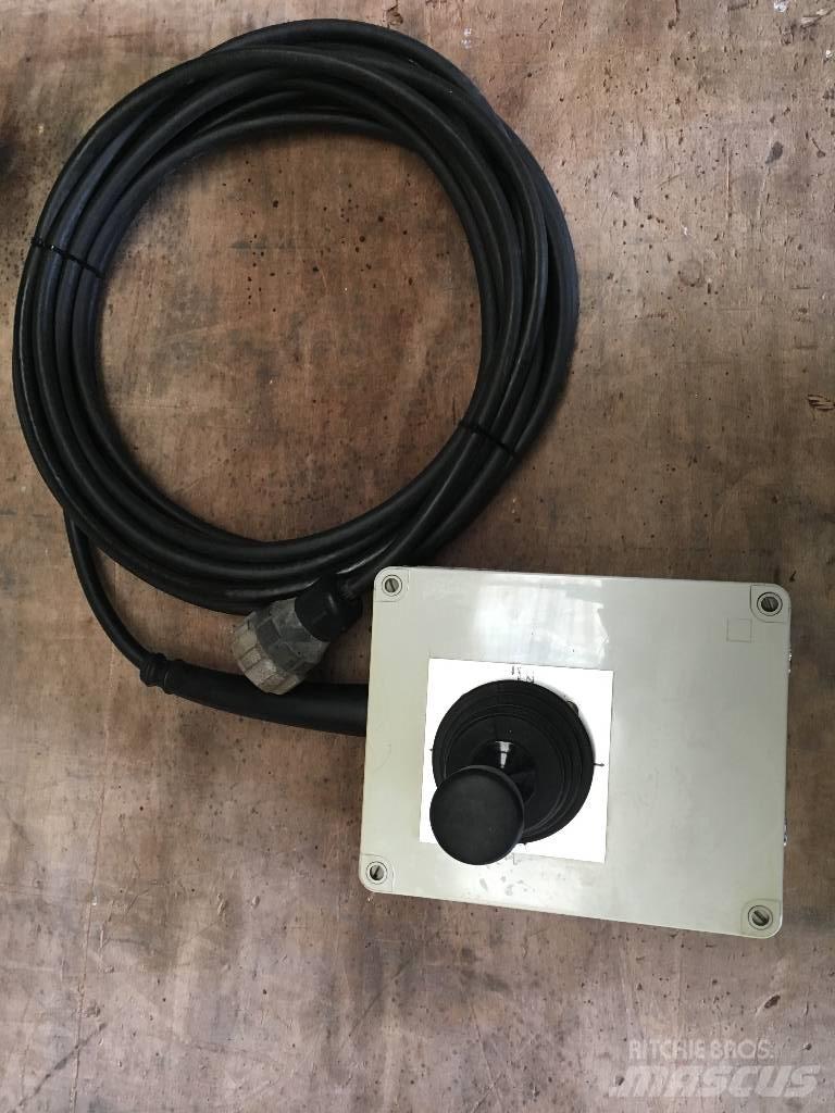 Potain 643A/D Части и оборудване за кранове
