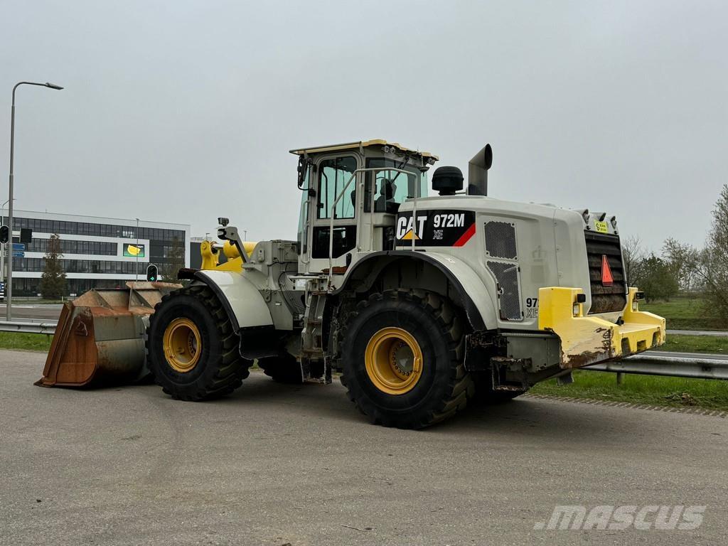 CAT 972M XE Колесни товарачи