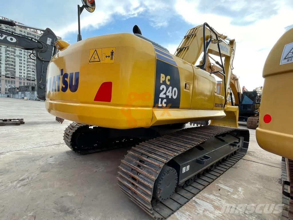 Komatsu PC 240 Верижен екскаватор