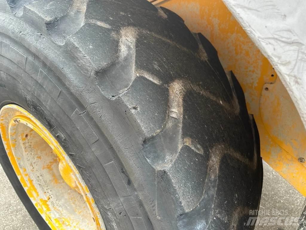 Volvo L60E Колесни товарачи