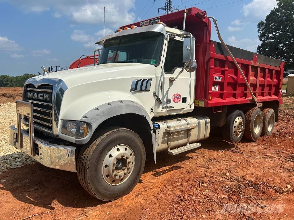 Mack Granite GU 713 Самосвал