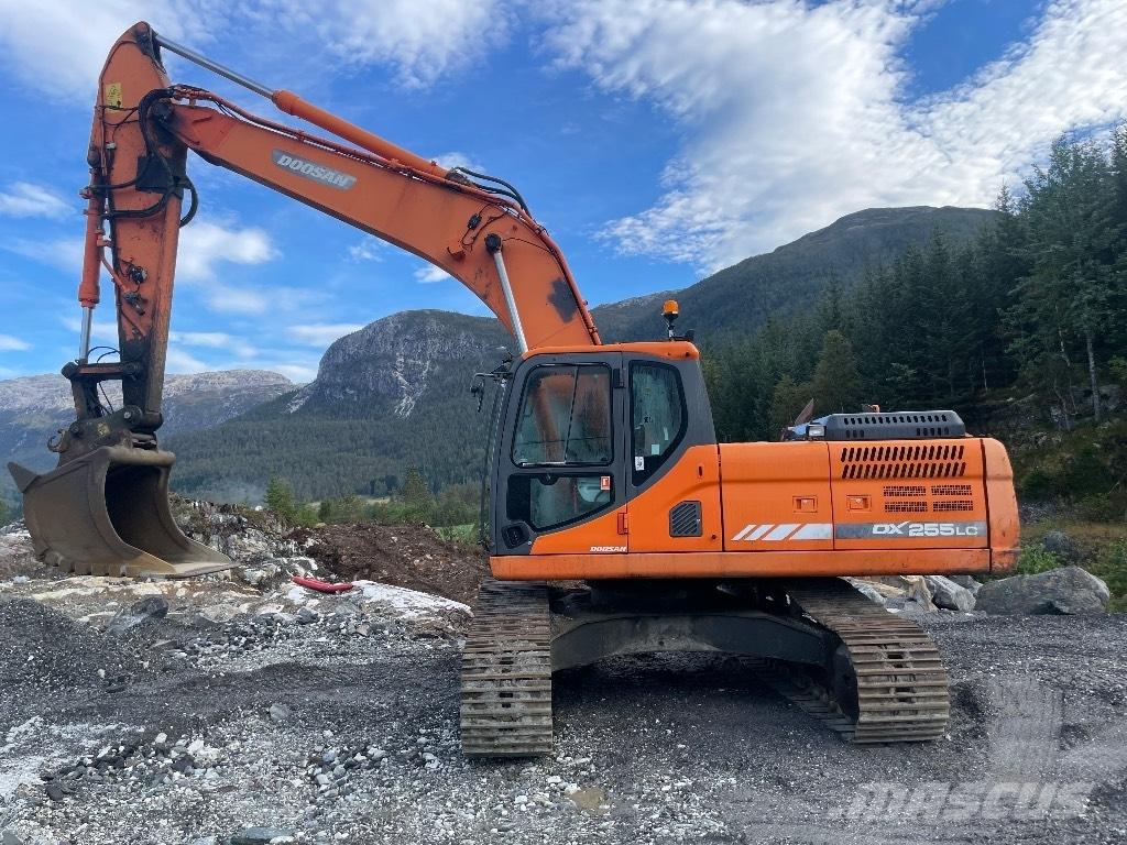 Doosan DX 255 LC-3 Верижен екскаватор