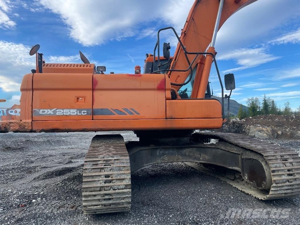 Doosan DX 255 LC-3 Верижен екскаватор