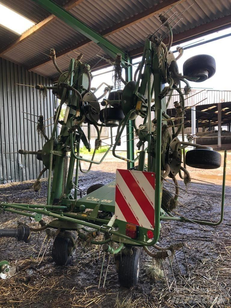 Krone 8.82/8 Tedder Гребла и сенообръщачки