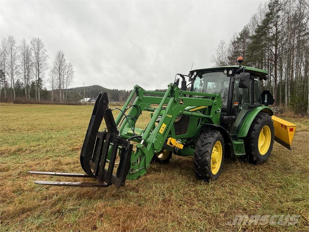 John Deere 5058E Компактни трактори