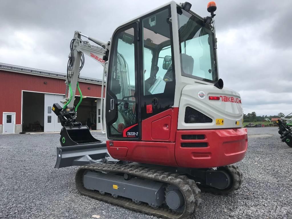 Takeuchi TB235-2 Мини екскаватори < 7 т