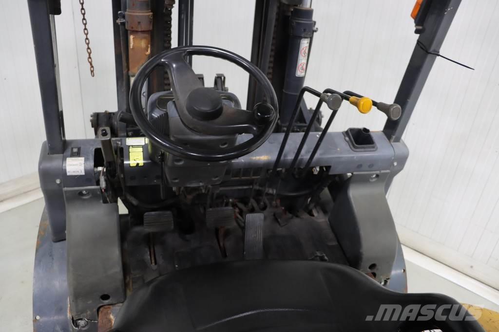 TCM FG50T9 Камиони с АГУ