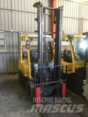 Hyster H2.5TX Камиони с АГУ
