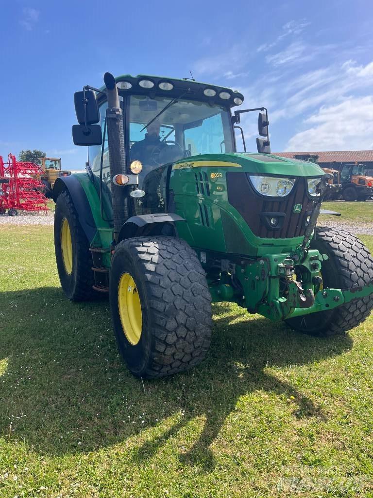 John Deere 6105 R Трактори