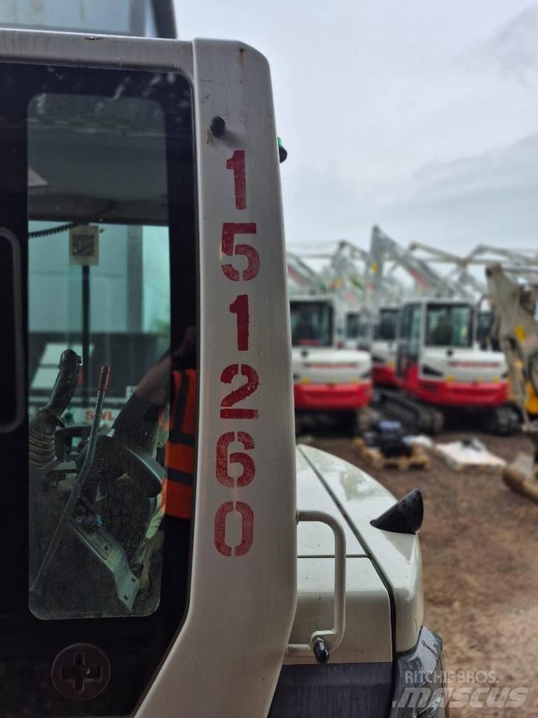 Takeuchi TB 250 Мини екскаватори < 7 т