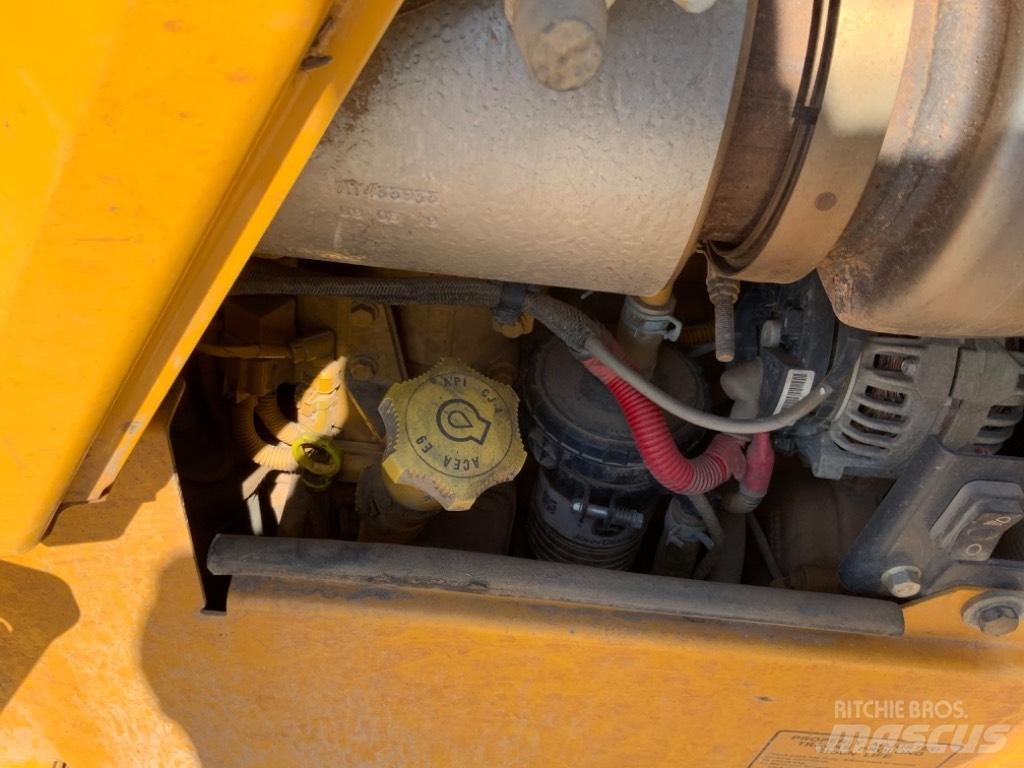 John Deere 750 K Верижни булдозери
