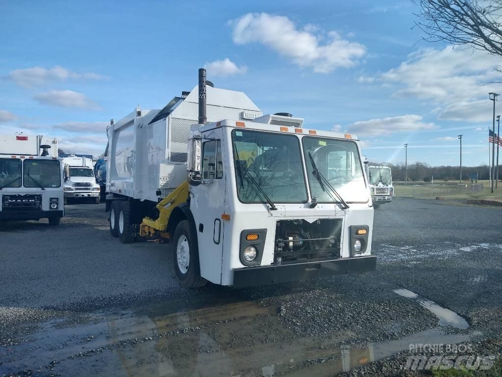 Mack LEU613 Камиони за отпадъци