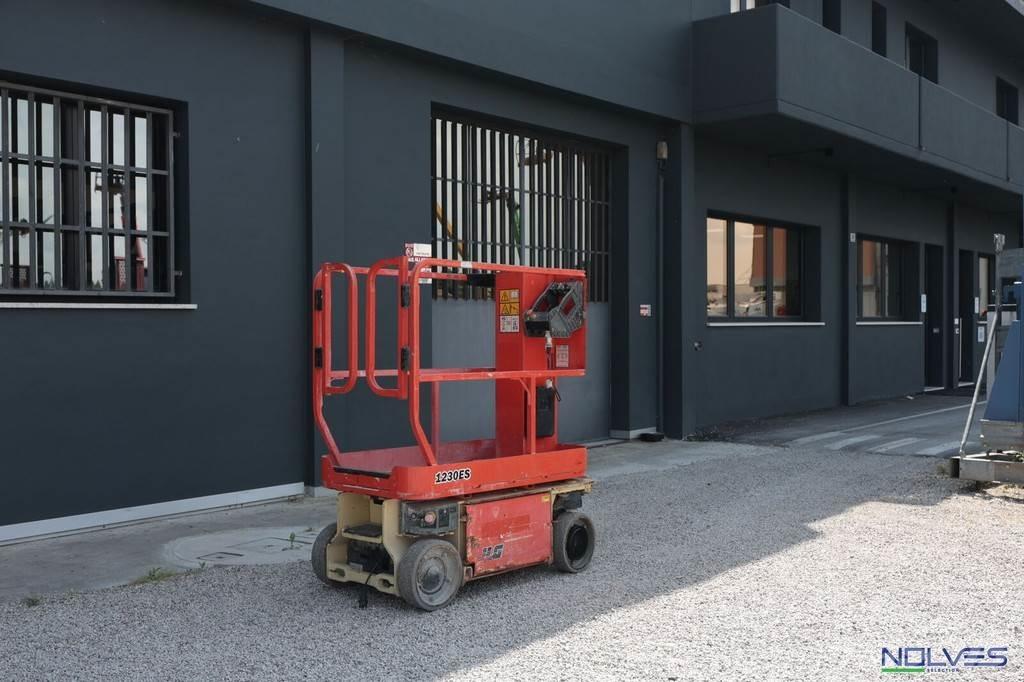 JLG 1230ES Други вишки и платформи