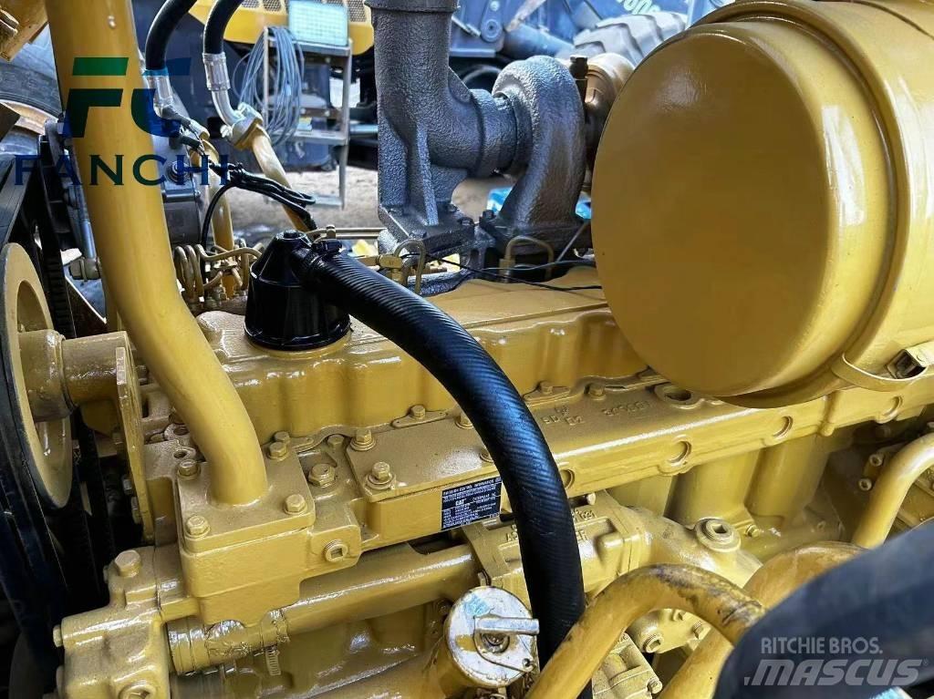 CAT D 7 G Верижни булдозери
