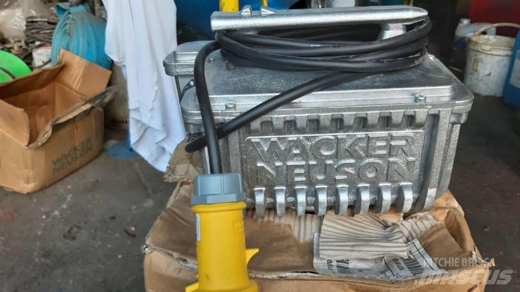 Wacker Neuson 110 V Строителство - Други
