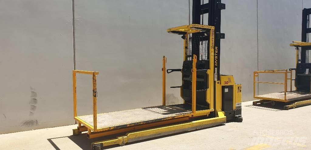 Hyster R30XMF2 Страничен товарач