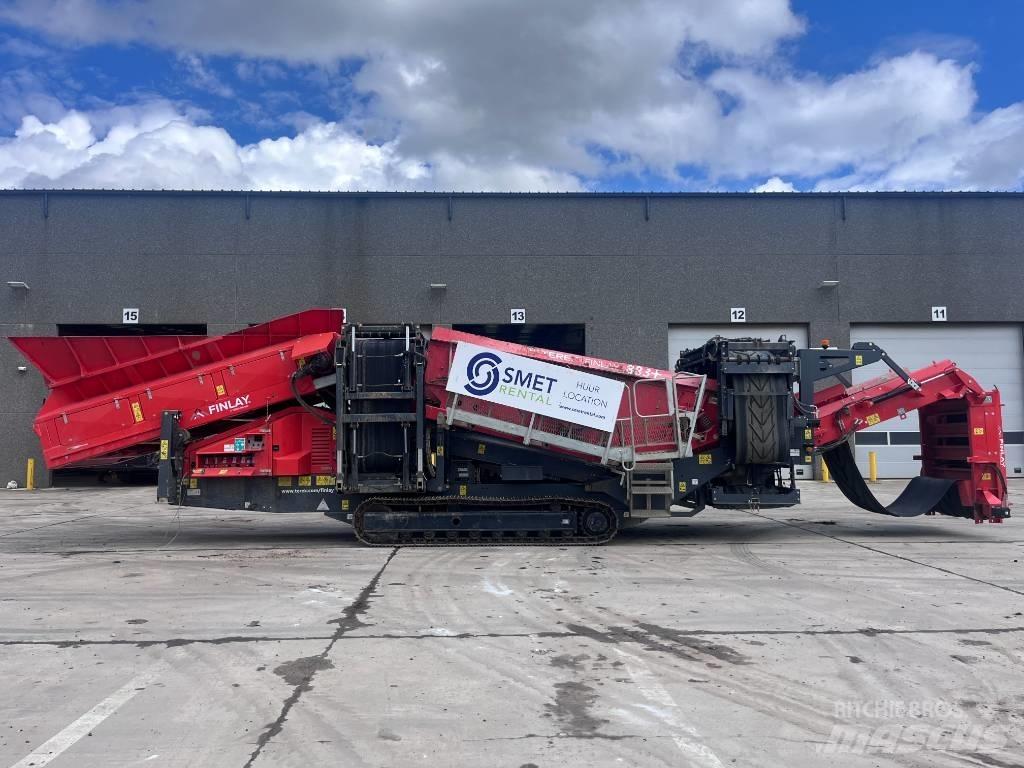 Terex Finlay 883+ Мобилни скрийнери

