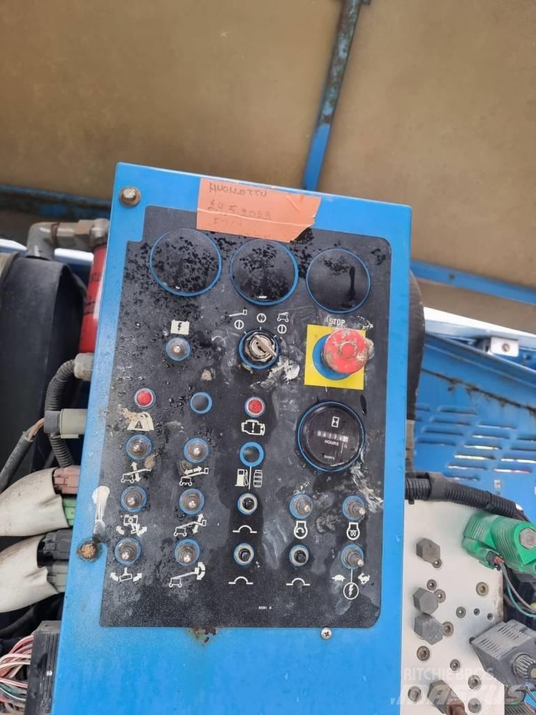 Genie S 85 4WD Телескопични повдигачи
