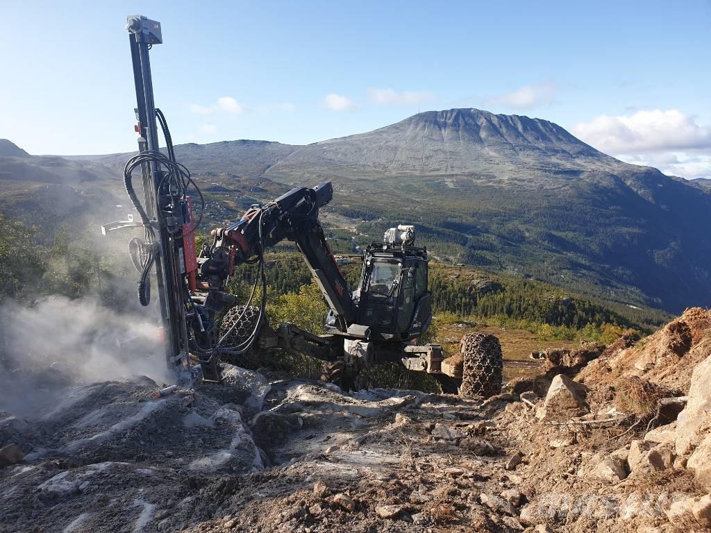 Menzi Muck M540 Специални екскаватори