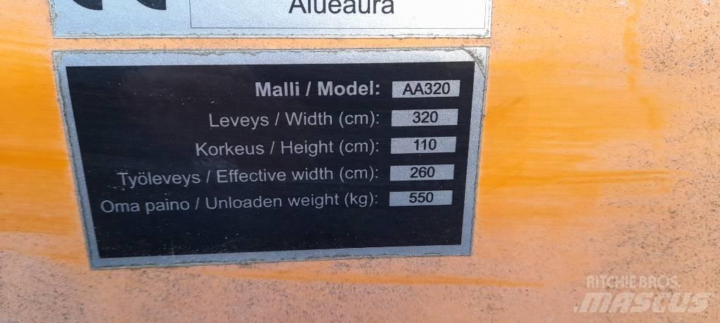 Rote Alueaura AA320 Снегочистачки