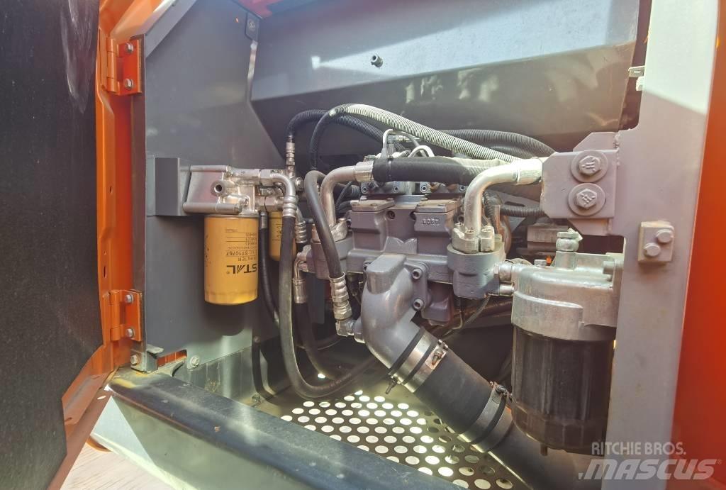 Hitachi ZX 210 Верижен екскаватор