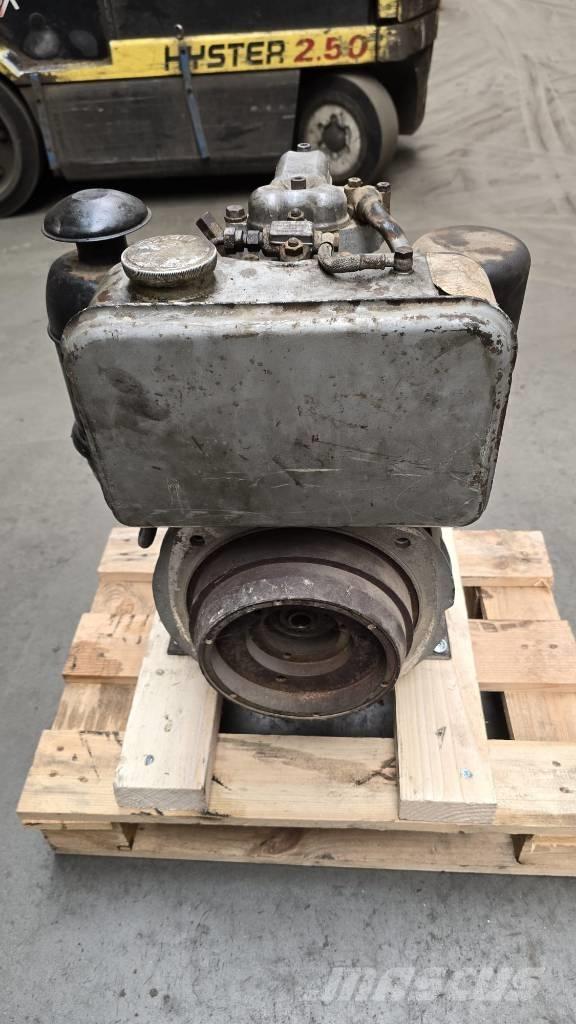 Hatz ES79 Двигатели