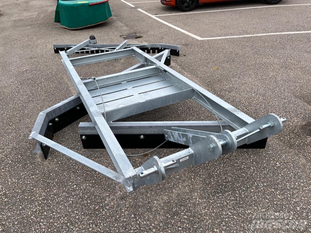  Vägsladd M220V Пътни драги