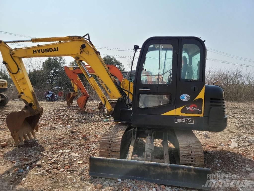 Hyundai R60-7 Мини екскаватори < 7 т