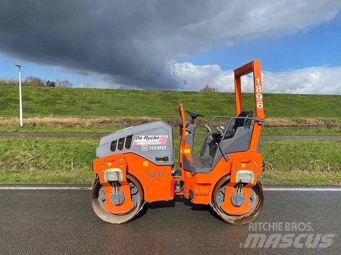 Hamm HD12VV Двойни барабанни ролки
