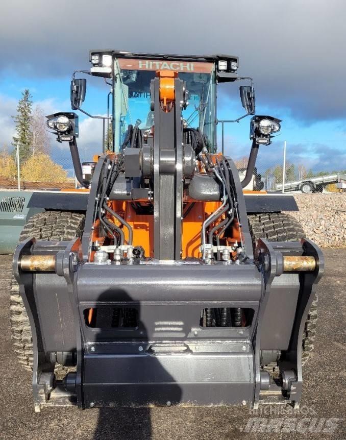 Hitachi ZW180-7 Колесни товарачи