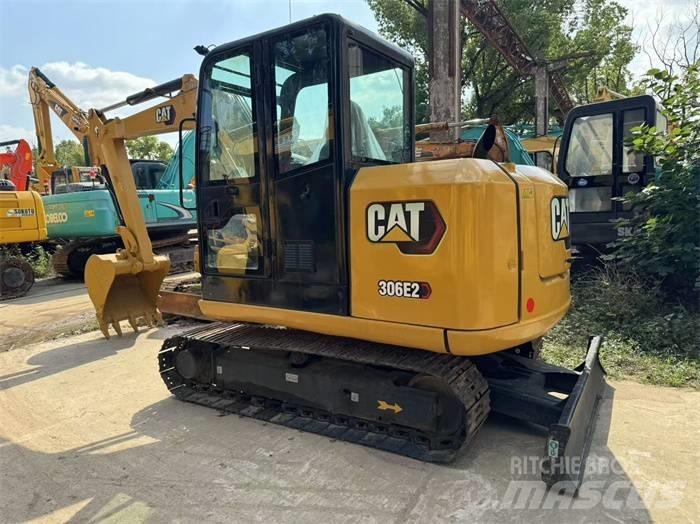 CAT 306 E2 Мини екскаватори < 7 т