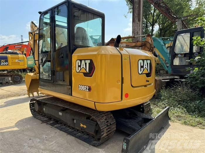 CAT 306 E2 Мини екскаватори < 7 т