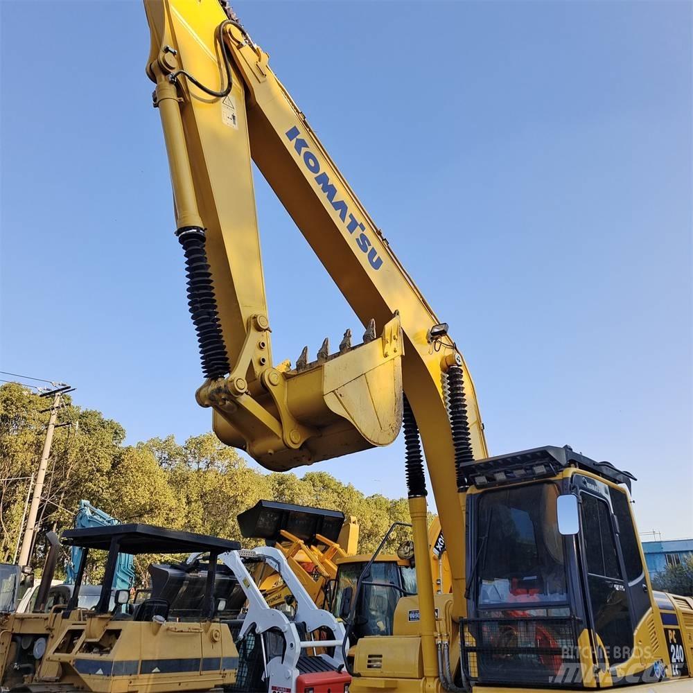Komatsu PC 240 Верижен екскаватор