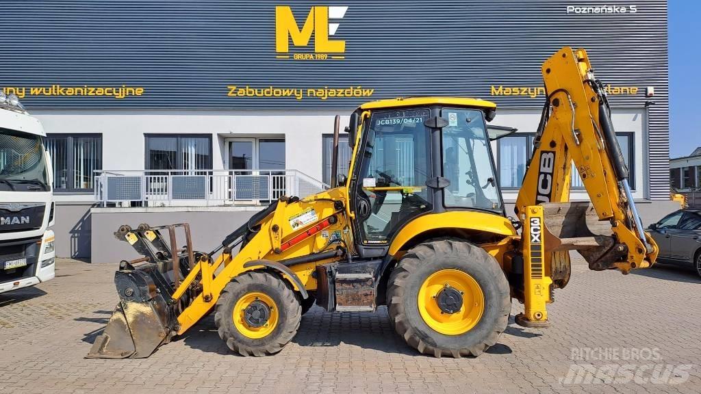 JCB 3 CX Товарач със заден ексватор