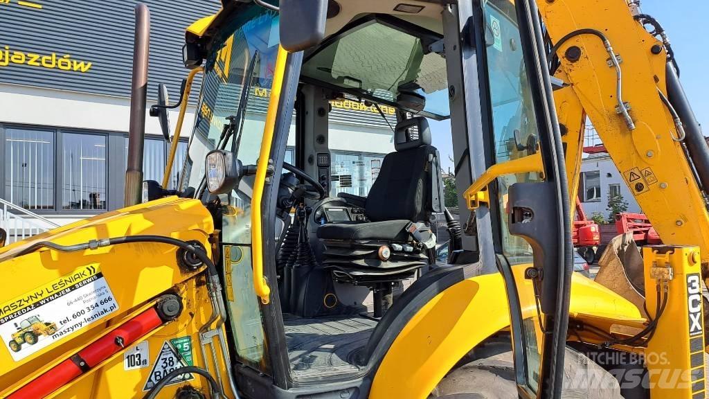 JCB 3 CX Товарач със заден ексватор