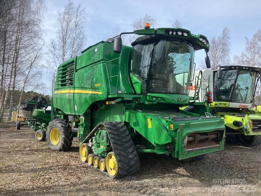 John Deere 670i Комбайни