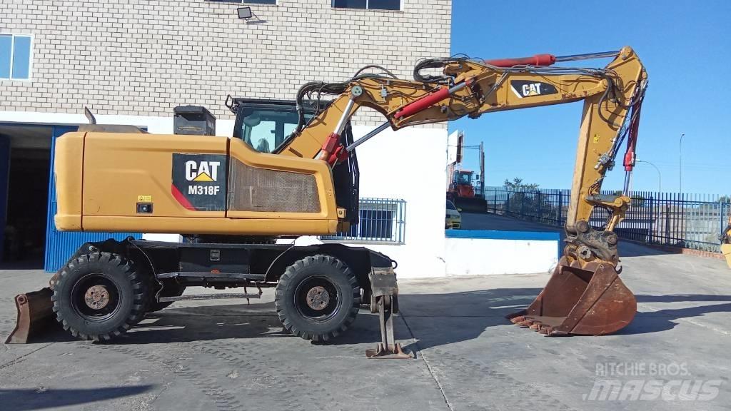 CAT M318F Колесни екскаватори