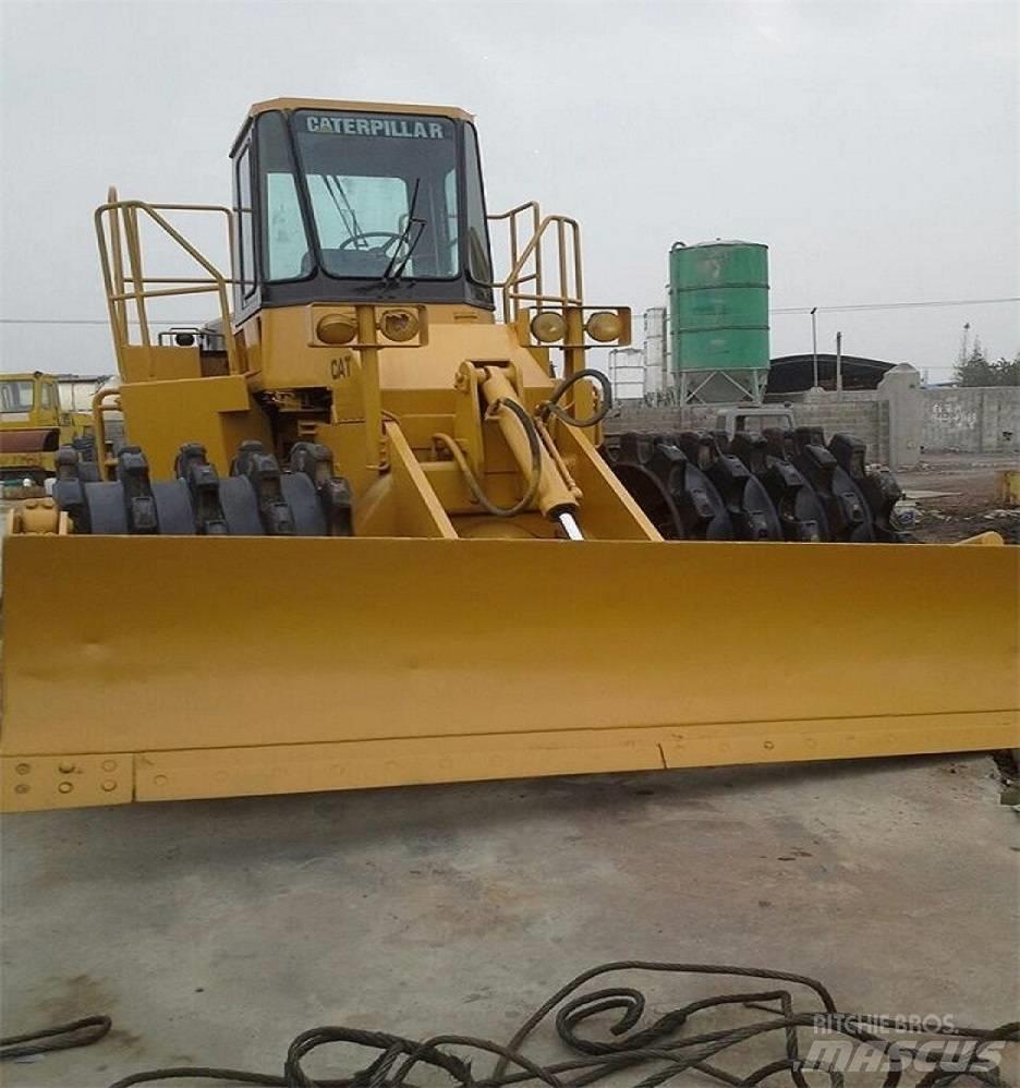 CAT 815 B Уплътнители за почва

