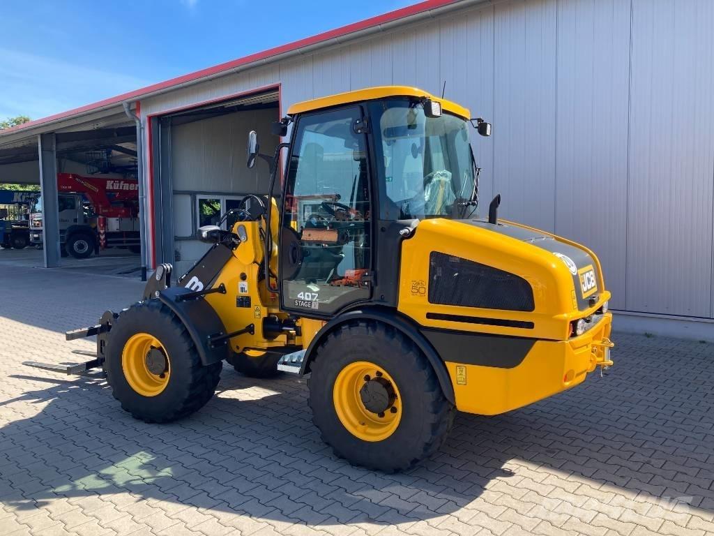 JCB 407 Колесни товарачи