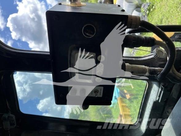 CAT 321D LCR Мулчер мотокултиватори